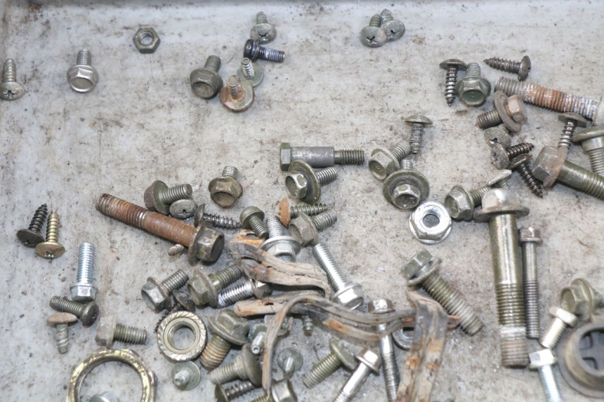 photo de SAC VITI BULLONE SYM ORBIT 2 4T 50 (2008 - 2017) - Altra angolazione