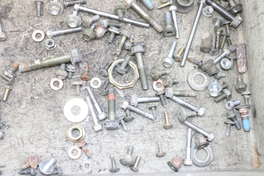 photo de SAC VITI BULLONE SYM ORBIT 2 4T 50 (2008 - 2017) - Dettaglio del componente