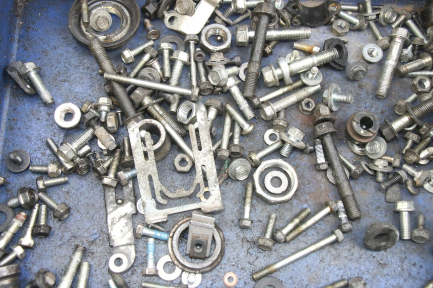 photo de SAC VITI VITE HONDA PCX (JF28) 125 (2009 - 2011) - Dettaglio del componente