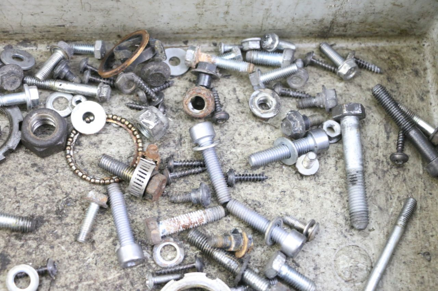 photo de SAC VITI BULLONE PEUGEOT CITYSTAR 125 (2011 - 2017) - Altra angolazione