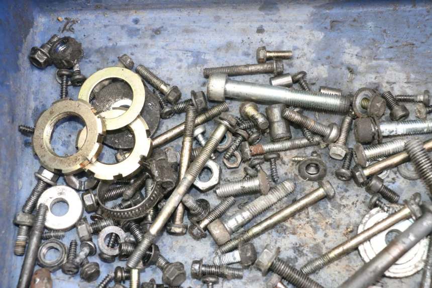 photo de SAC VITI BULLONE PEUGEOT KISBEE 2T 50 (2010 - 2017) - Zoom sullo stato d'uso