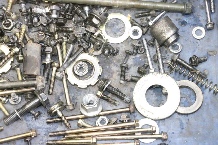 photo de VITI PEUGEOT VIVACITY 125 (2010 - 2017) - Zoom sullo stato d'uso