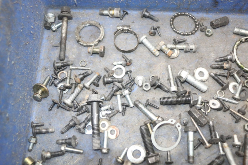 photo de SAC VITI BULLONI PIAGGIO NEW TYPHOON 50 (2010 - 2017) - Dettaglio del componente