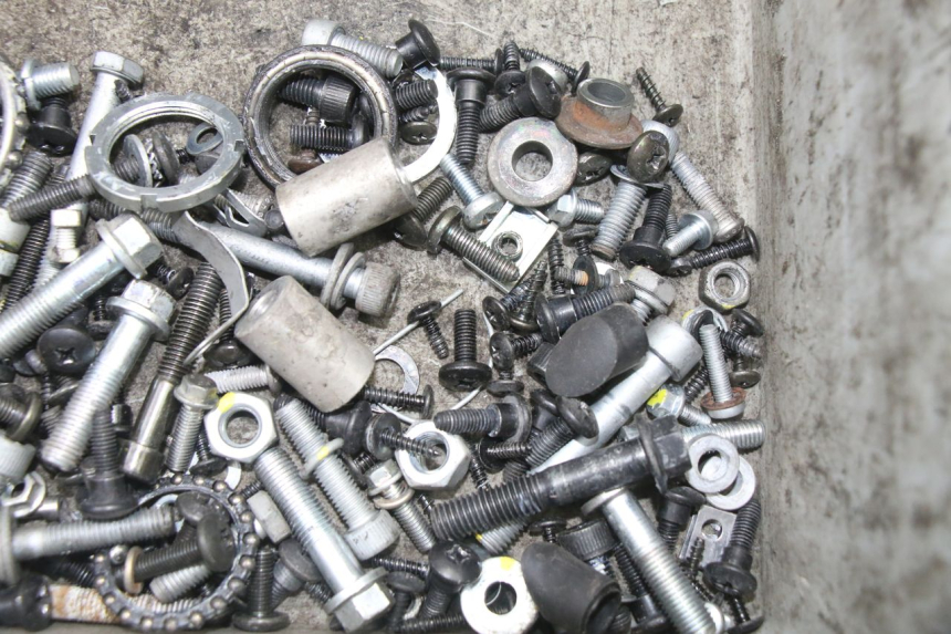 photo de VITI PIAGGIO NRG POWER PUREJET 50 (2018 - 2021) - Zoom sullo stato d'uso