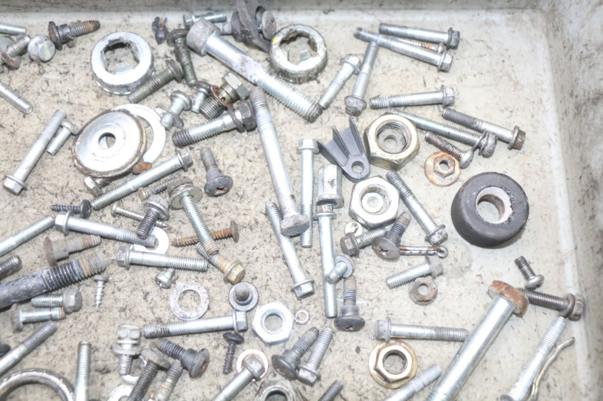 photo de SAC VITI BULLONERIA PIAGGIO VESPA LX 2T 50 (2005 - 2013) - Zoom sullo stato d'uso