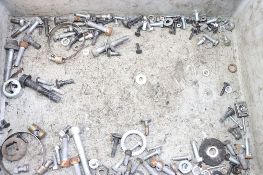 photo de SACCHETTO VITI VITE PIAGGIO VESPA LX IE 125 (2010 - 2012) - Dettaglio del componente