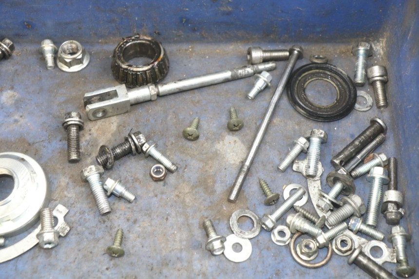 photo de SAC VITI BULLONI YCF R-START 125 - Zoom sullo stato d'uso