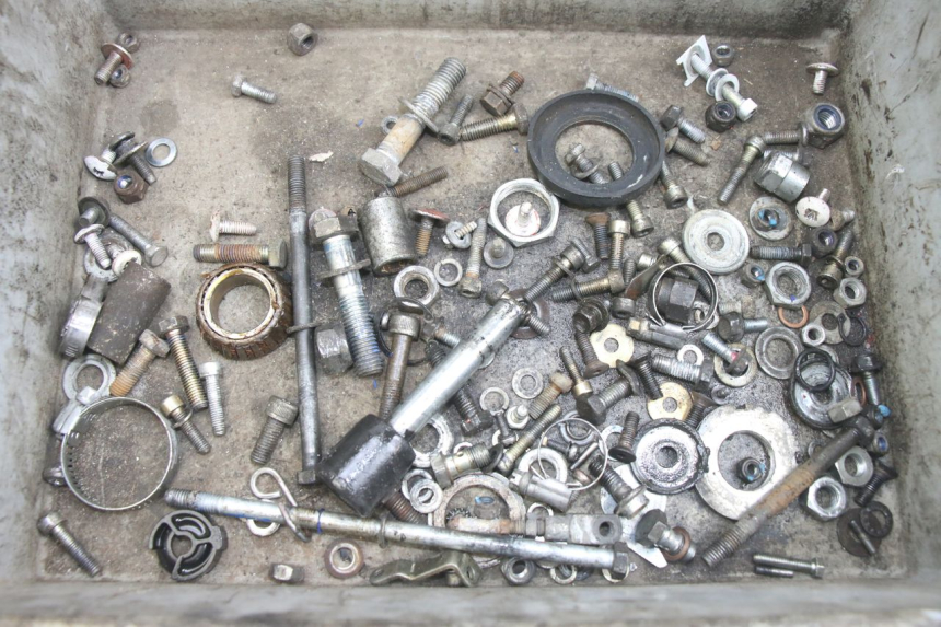 photo de SAC VITI BULLONE GILERA RK 50 (1996 - 1999) - Vista principale