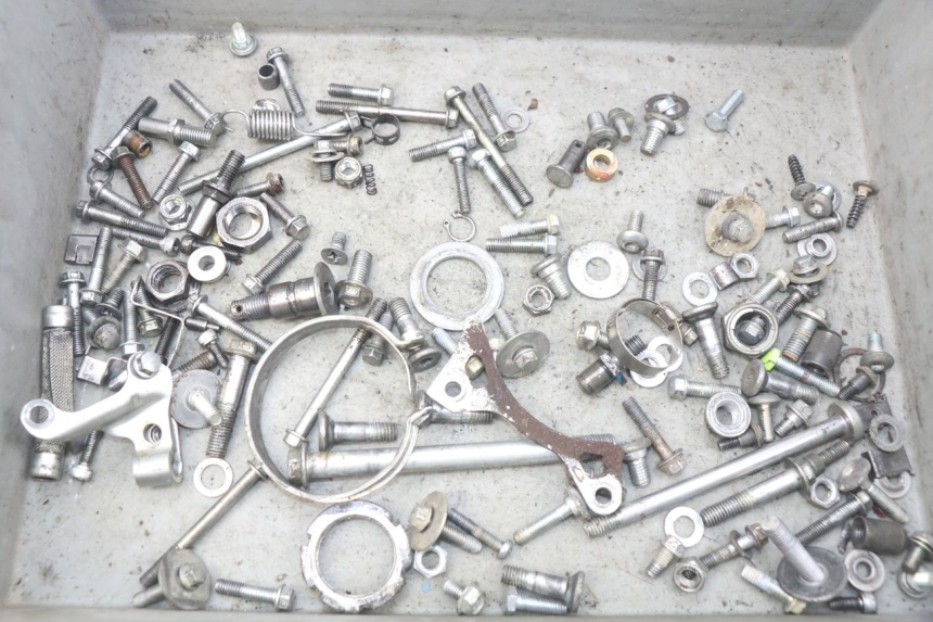 photo de SAC VITI BULLONE SUZUKI RM-Z RMZ 250 (2010 - 2016) - Dettaglio del componente