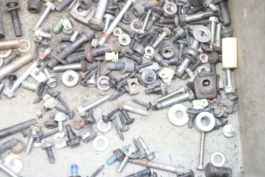 photo de VITI PEUGEOT SATELIS 125 (2013 - 2018) - Zoom sullo stato d'uso