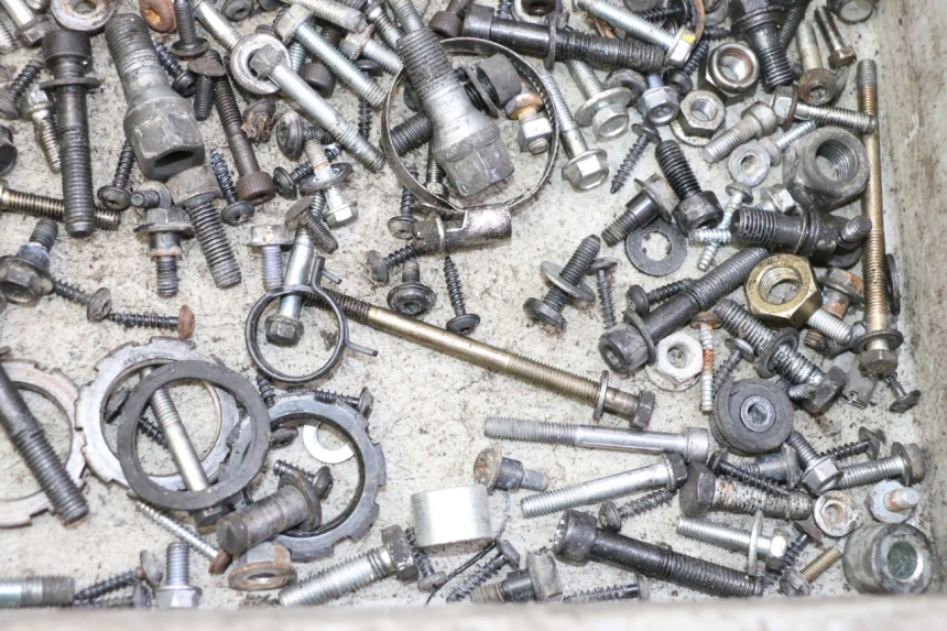 photo de VITI PEUGEOT SATELIS 125 (2013 - 2018) - Primo piano tecnico