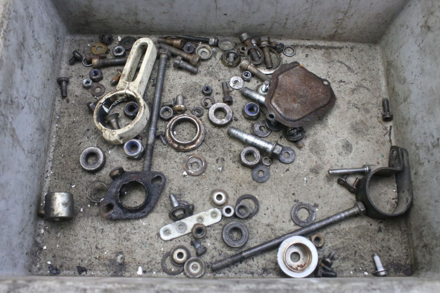 photo de SAC VITI VITE SUZUKI SMX SUPERMOTARD 50 (1996 - 2001) - Vista principale