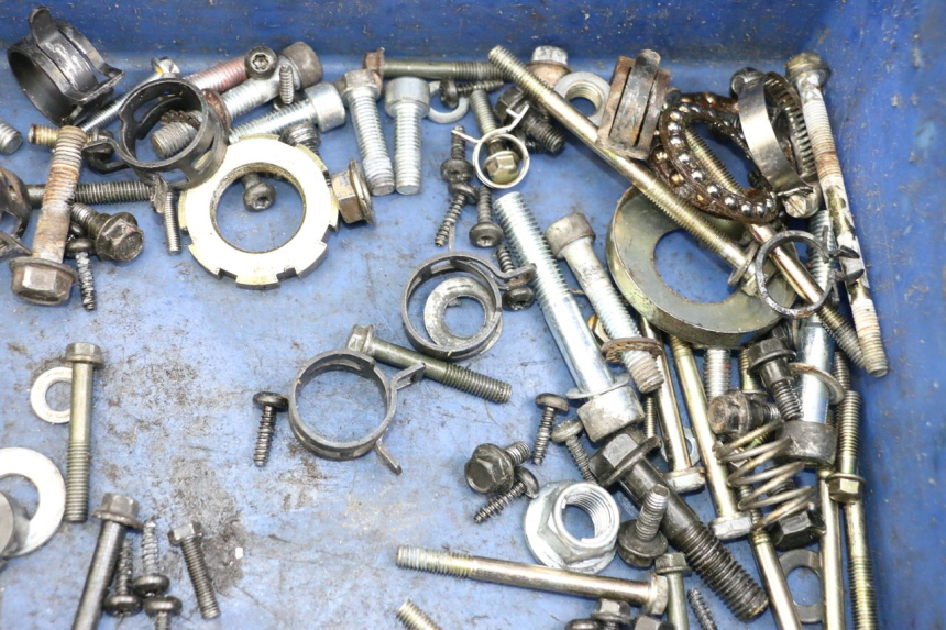 photo de VITI PEUGEOT SPEEDFIGHT 4 2T 50 (2015 - 2019) - Altra angolazione