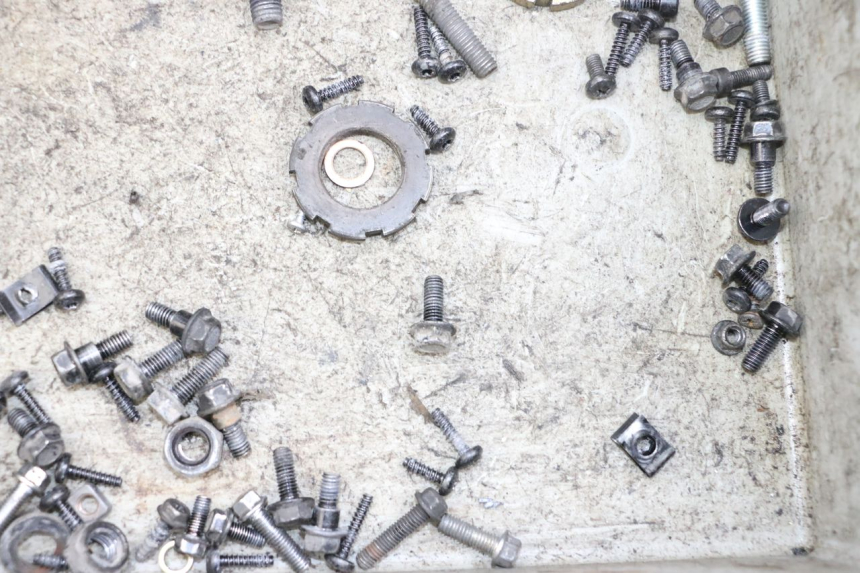 photo de VITI PEUGEOT SPEEDFIGHT 4 4T EFI 50 (2021 - 2025) - Primo piano tecnico