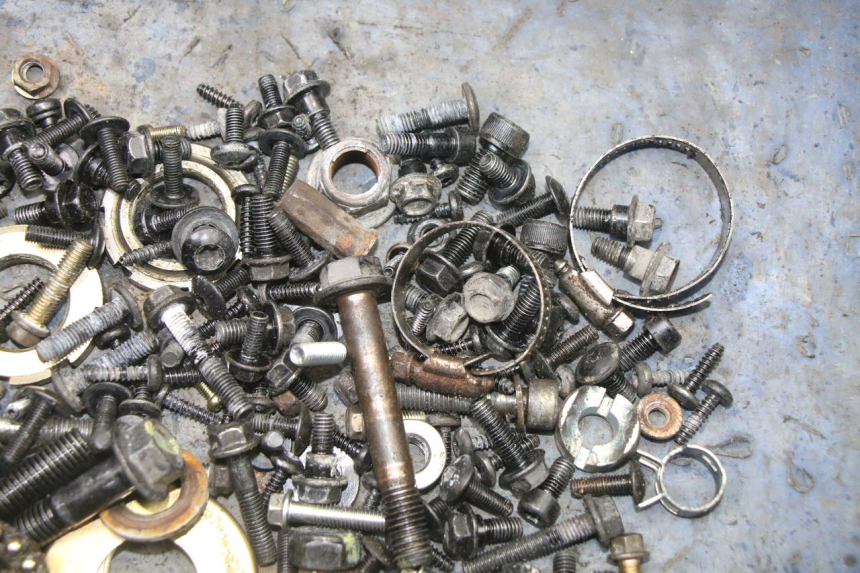 photo de VITI PEUGEOT STREETZONE I 2T 50 (2018 - 2020) - Zoom sullo stato d'uso