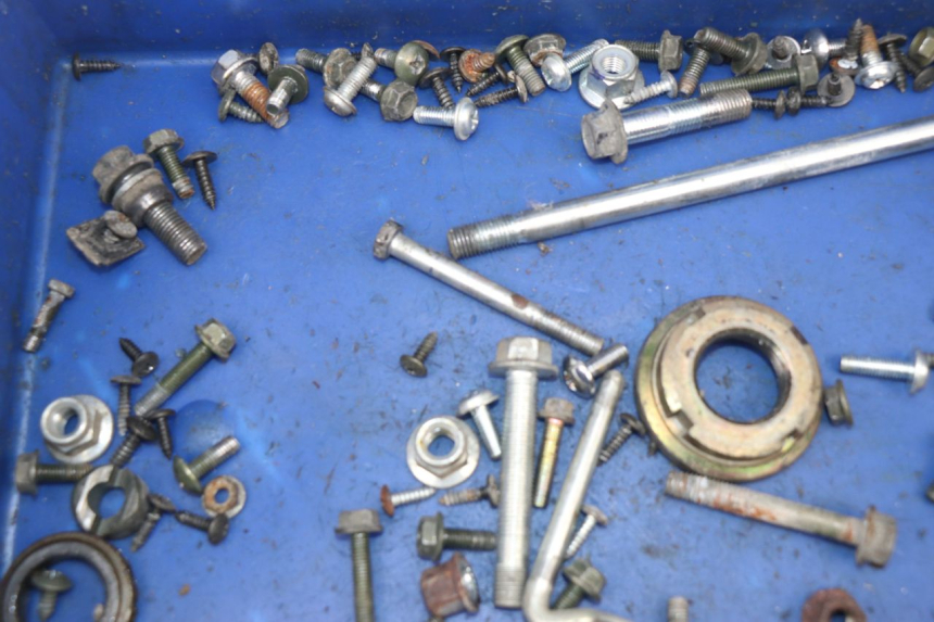 photo de VITI PEUGEOT SUM UP 125 (2008 - 2013) - Altra angolazione