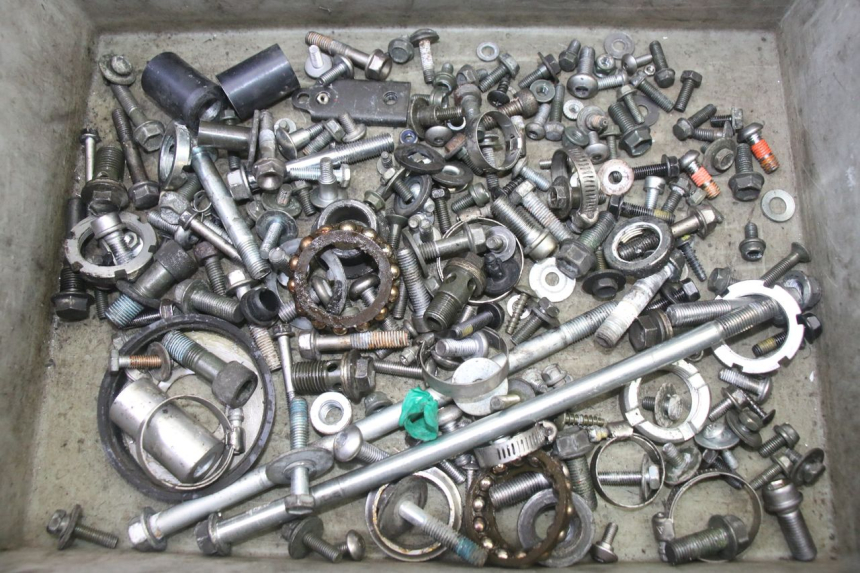 photo de VITI SUZUKI SV S 650 (2003 - 2009) - Vista principale