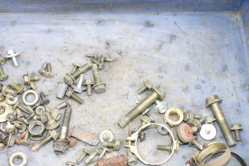 photo de SAC VITI BULLONE SYM ORBIT 2 4T 50 (2008 - 2017) - Dettaglio del componente