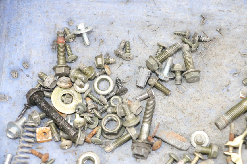 photo de SAC VITI BULLONE SYM ORBIT 2 4T 50 (2008 - 2017) - Altra angolazione