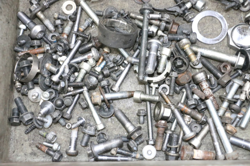 photo de VITI YAMAHA TDM ABS 900 (2002 - 2014) - Altra angolazione