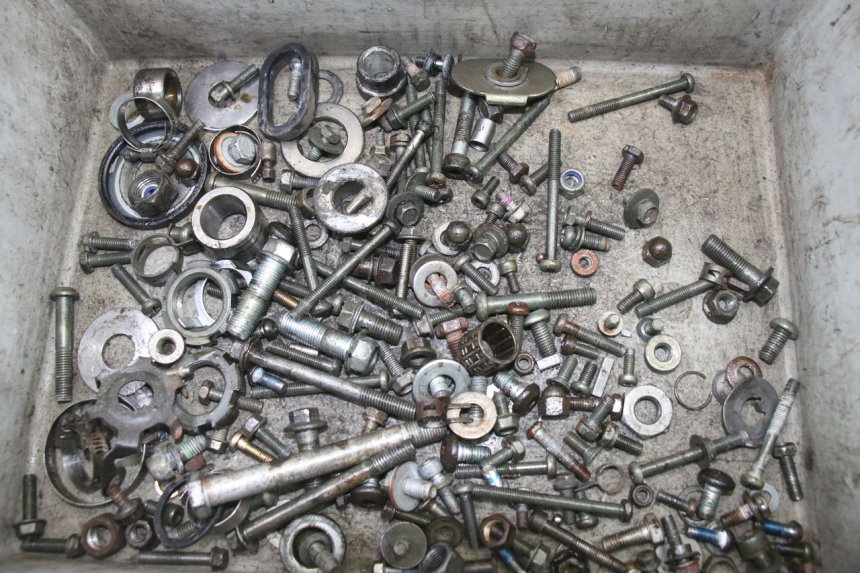 photo de SAC VITI BULLONERIA YAMAHA TDR DELTABOX 125 (1997 - 2003) - Vista principale