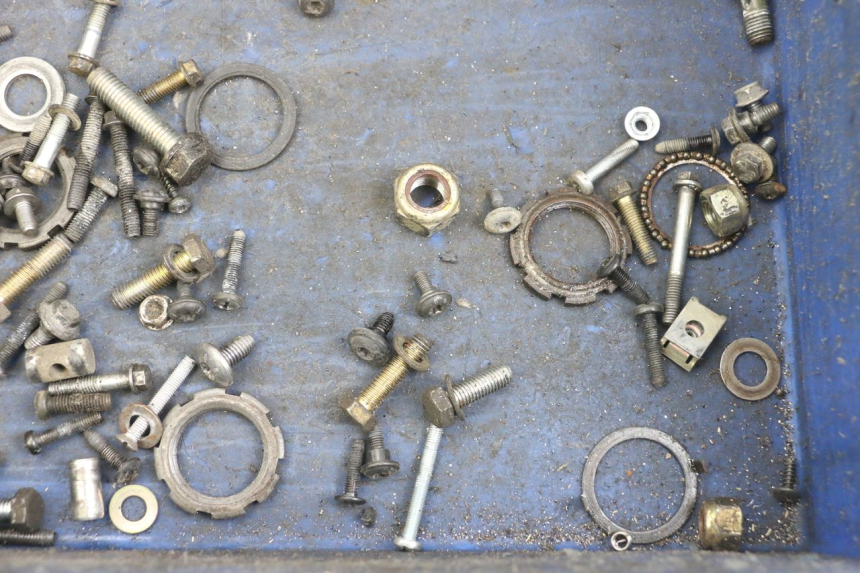 photo de SAC VITI VITE PEUGEOT TKR TREKKER FURIOUS 50 (2005 - 2014) - Zoom sullo stato d'uso