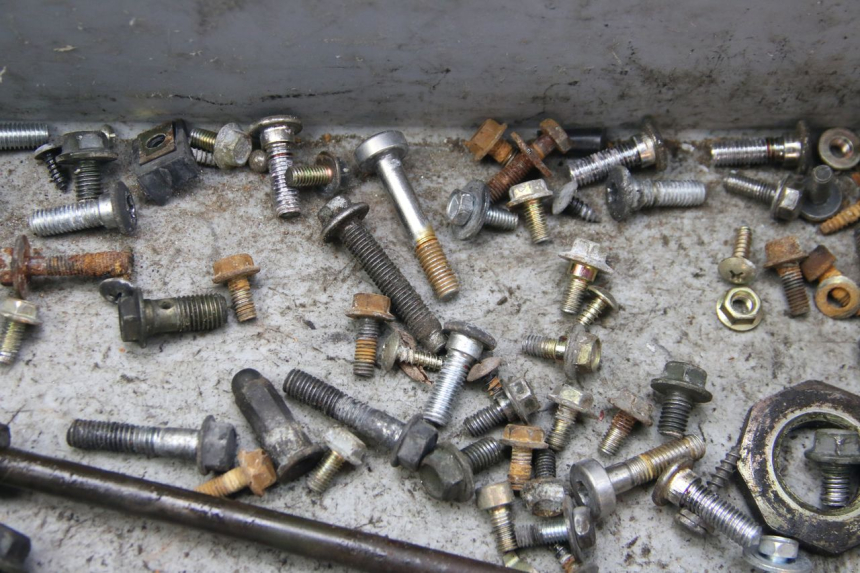 photo de SAC VITI BULLONI PEUGEOT TWEET 4T 50 (2010 - 2014) - Vista d'insieme del prodotto