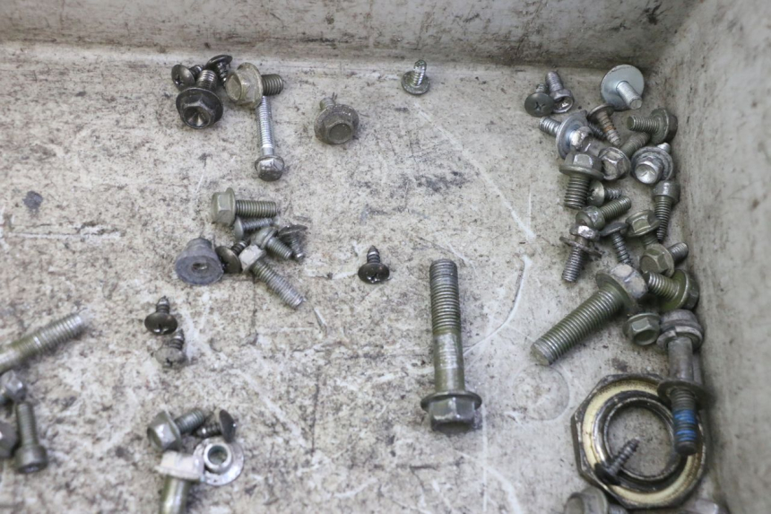 photo de SAC VITI BULLONE PEUGEOT TWEET 4T 50 (2018 - 2022) - Altra angolazione