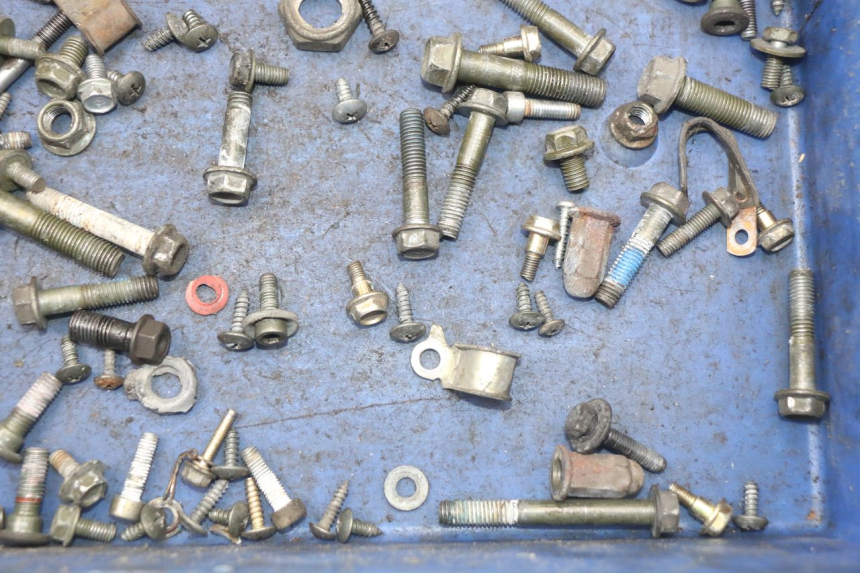 photo de SAC VITI BULLONI PEUGEOT TWEET 125 (2018 - 2021) - Primo piano tecnico