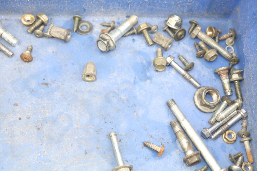 photo de SAC VITI BULLONERIA PEUGEOT V-CLIC VCLIC 50 (2007 - 2013) - Altra angolazione