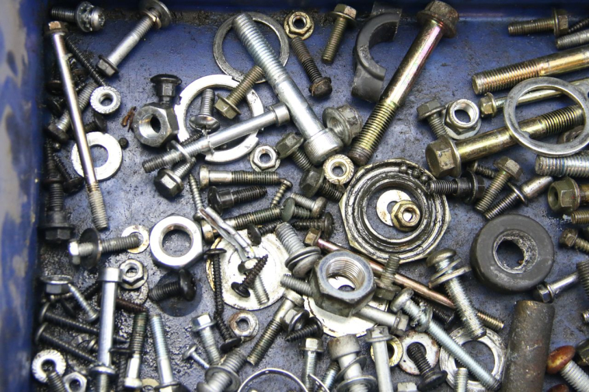 photo de SAC VITI BULLONI PIAGGIO VESPA GTS SUPER IE 125 (2009 - 2016) - Primo piano tecnico