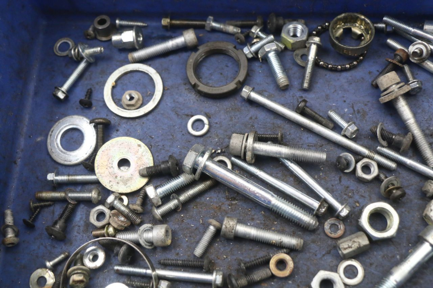 photo de SAC VITI VITE PIAGGIO VESPA LX 125 (2005 - 2010) - Dettaglio del componente