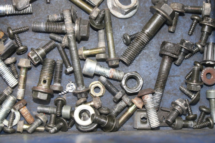 photo de SAC VITI BULLONE PEUGEOT VIVACITY NEW 2T 50 (2008 - 2017) - Primo piano tecnico