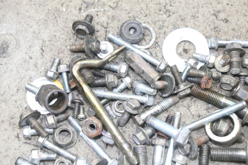 photo de SAC VITI VITE VONROAD YIBEN 125 (2006 - 2010) - Dettaglio del componente