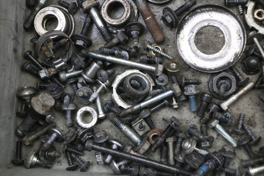 photo de SAC VITI BULLONERIA YAMAHA X-MAX XMAX 125 (2010 - 2013) - Altra angolazione