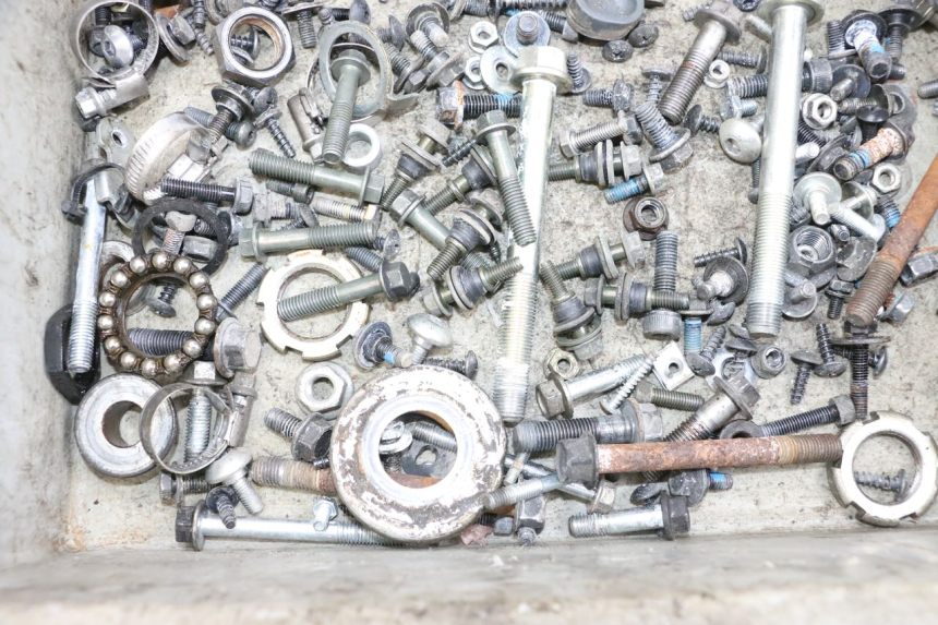 photo de SAC VITI BULLONERIA YAMAHA X-MAX XMAX 125 (2010 - 2013) - Altra angolazione