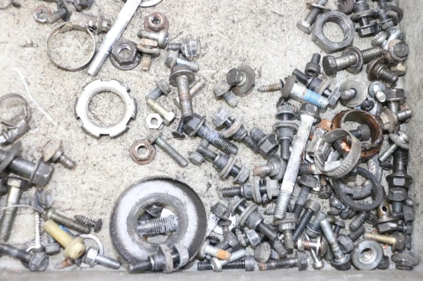 photo de SAC VITI VITE YAMAHA XMAX X-MAX 125 (2006 - 2009) - Altra angolazione