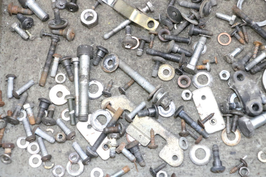 photo de SAC VITI VITE PIAGGIO X8 125 (2004 - 2007) - Altra angolazione