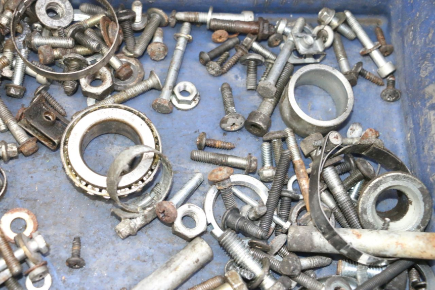 photo de SAC VITI BULLONERIA PIAGGIO X9 EVOLUTION 125 (2003 - 2007) - Altra angolazione