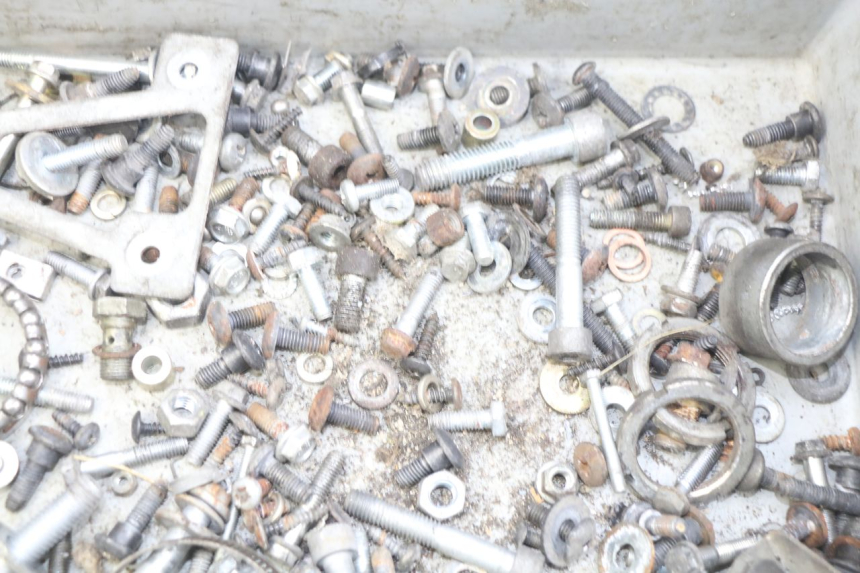 photo de SAC VITI BULLONE PIAGGIO XEVO - X EVO 125 (2007 - 2017) - Zoom sullo stato d'uso