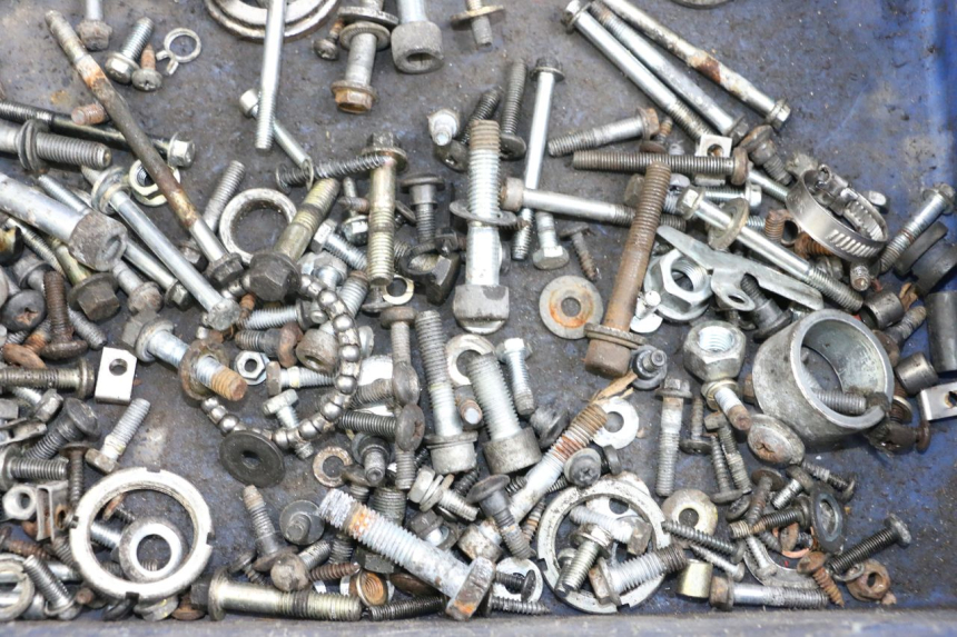 photo de SAC VITI BULLONE PIAGGIO XEVO - X EVO 125 (2007 - 2017) - Zoom sullo stato d'uso