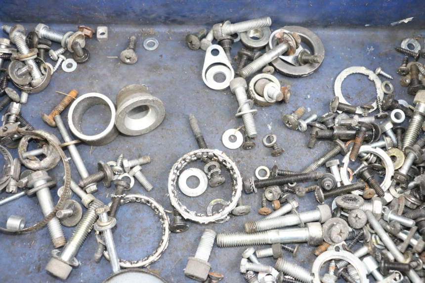 photo de SAC VITI BULLONE PIAGGIO XEVO - X EVO 125 (2007 - 2017) - Dettaglio del componente