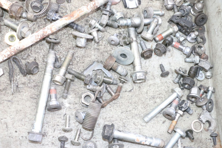 photo de VITI HONDA XLV VARADERO 125 (2000 - 2006) - Zoom sullo stato d'uso