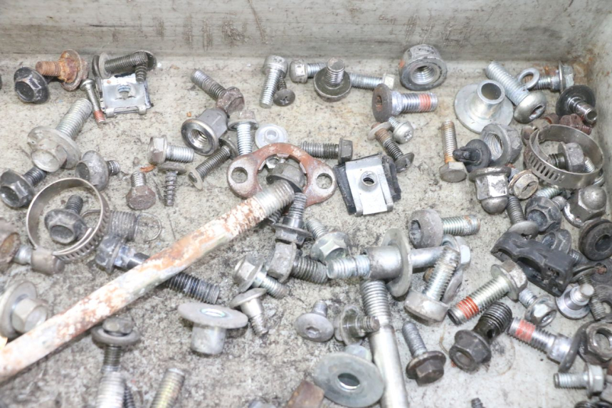 photo de VITI HONDA XLV VARADERO 125 (2000 - 2006) - Primo piano tecnico