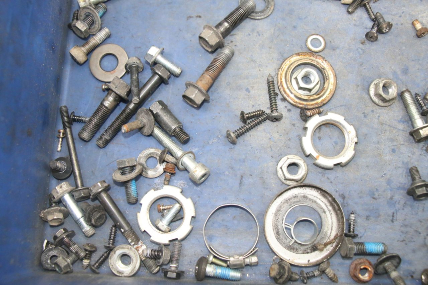 photo de SAC VITI VITE YAMAHA NEOS NEO'S 4T 50 (2008 - 2016) - Altra angolazione