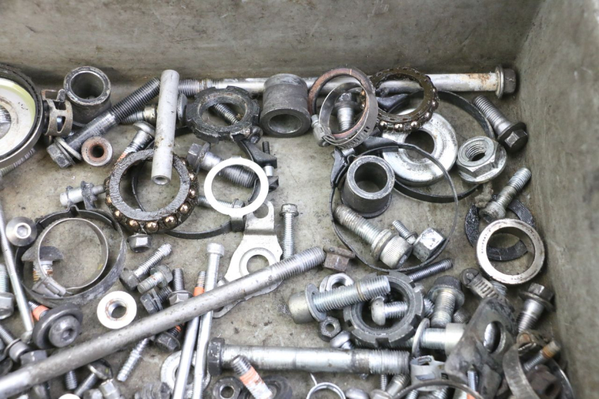 photo de VITI YAMAHA XJ6 600 (2008 - 2016) - Dettaglio del componente