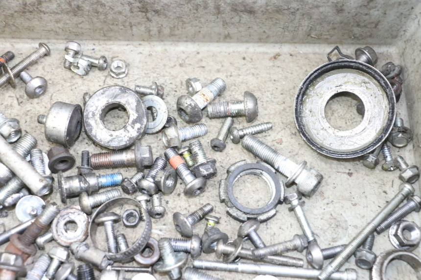 photo de VITI YAMAHA XJ6 ABS 600 (2008 - 2016) - Altra angolazione