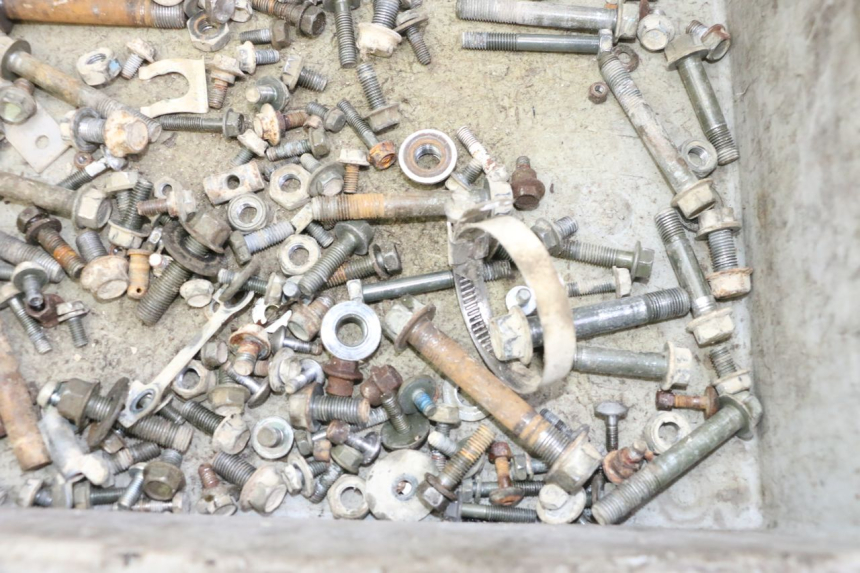 photo de VITI YAMAHA YFM BRUIN 350 (2003 - 2009) - Zoom sullo stato d'uso