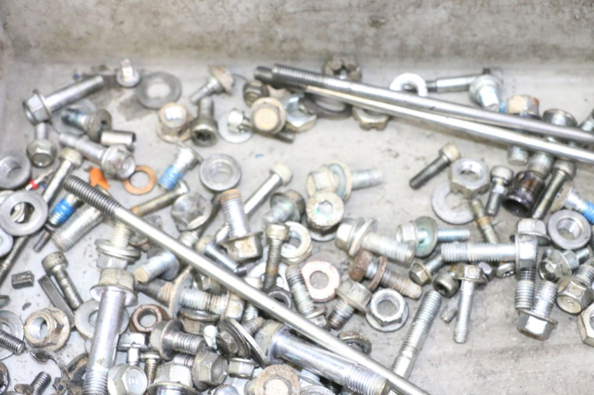 photo de VITI YAMAHA YFM R RAPTOR 250 (2008 - 2014) - Zoom sullo stato d'uso