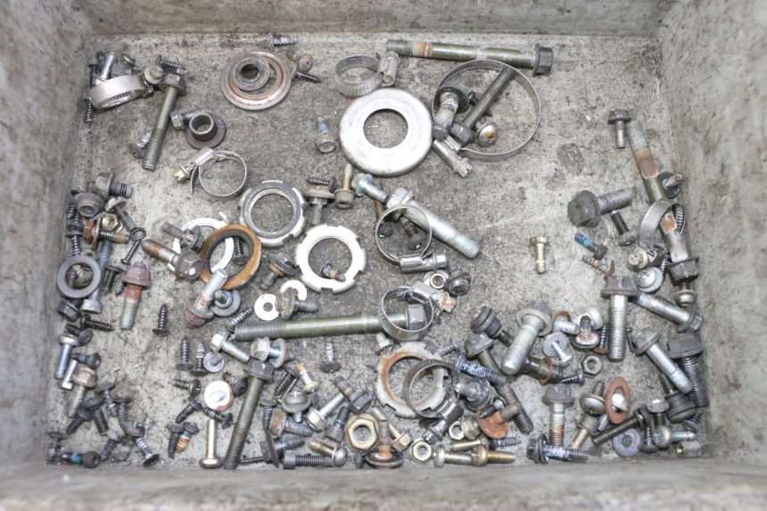 photo de SAC VITI BULLONE YAMAHA YP MAJESTY 125 (2007 - 2010) - Vista principale